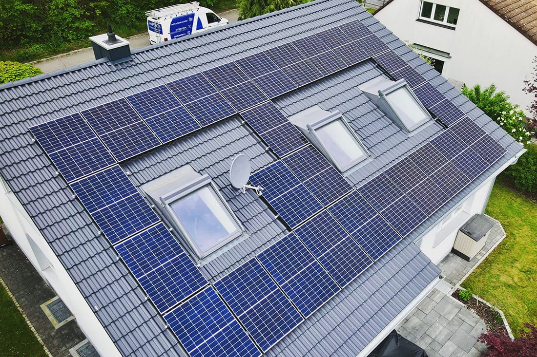 Photovoltaik-Anlage von AMPERIOS AMPERIOS_Photovoltaik_Einfamilienhaus.jpg